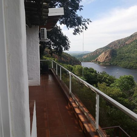 Letamong Bed & Breakfast Hartbeespoort Rom bilde